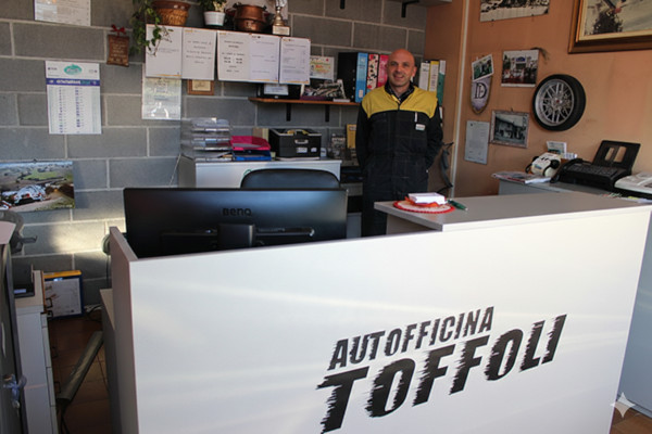 Lo staff Lo staff - Officina Toffoli snc Forgaria del Friuli